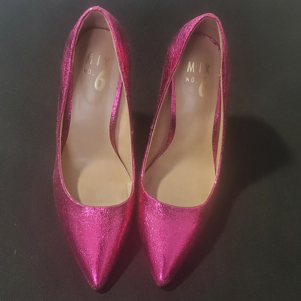 Mix No. 6 Dignity Heels - Size 6
